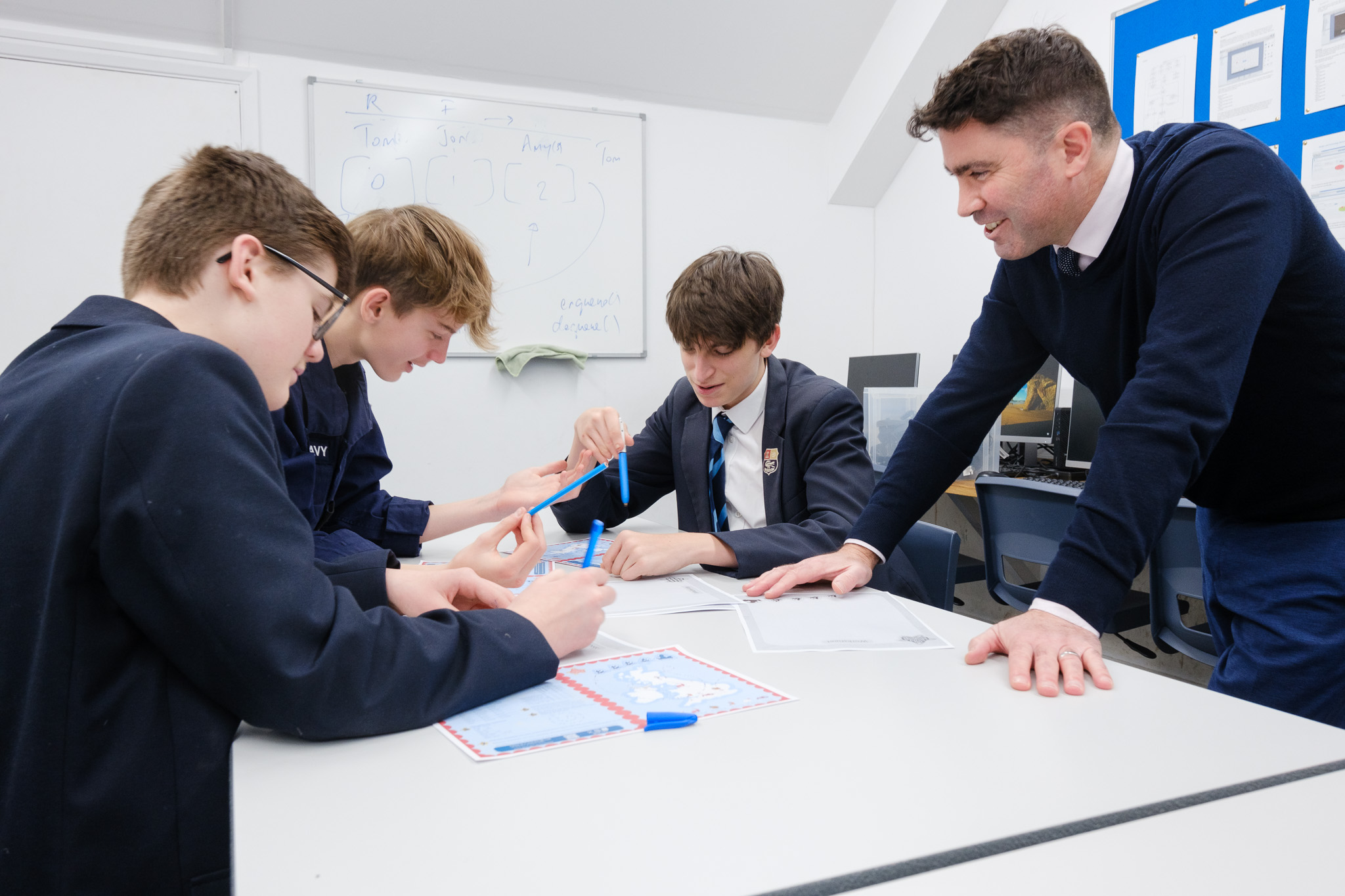 OriginalImage,Original,academic,computer science,classroom,computing,it,teacher in action,teaecher,GCHQ,lesson,lessons,Dave crook,male,student,boy,senior school,senior,2024