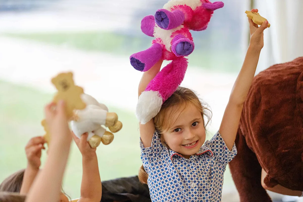 OriginalImage,reception,prep school,teddy bears,girl,happy ,2025,,Original